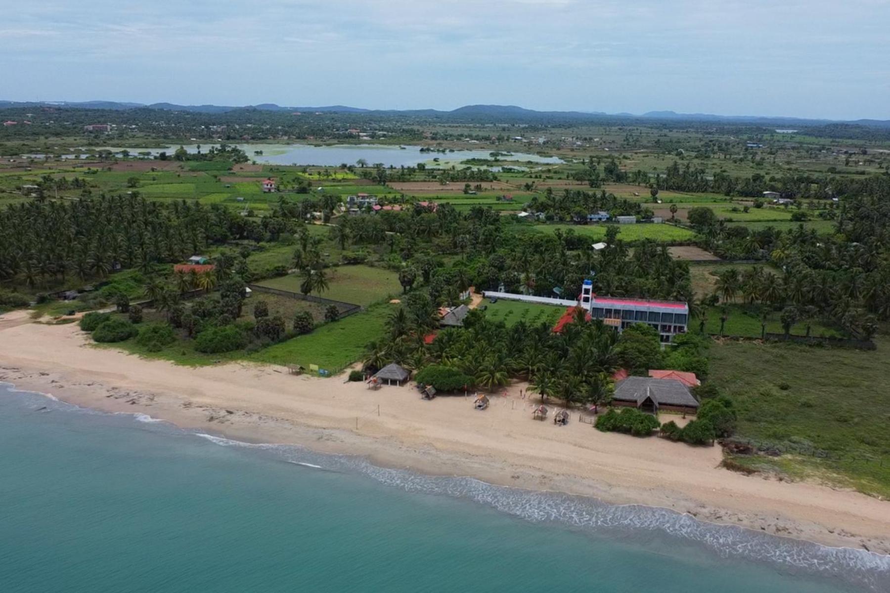 Nn Beach Resort & Spa Nilaveli Exterior foto